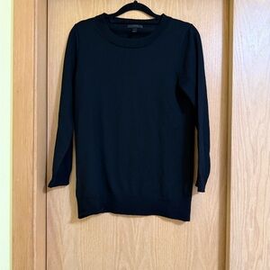 J. Crew Women's Black Crew Neck Sweater